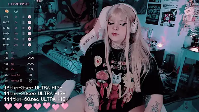 noori__hope's cam snapshot