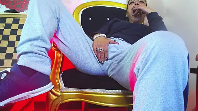 brendaliive's cam snapshot