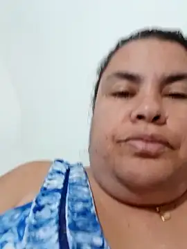 yaneth_'s cam snapshot