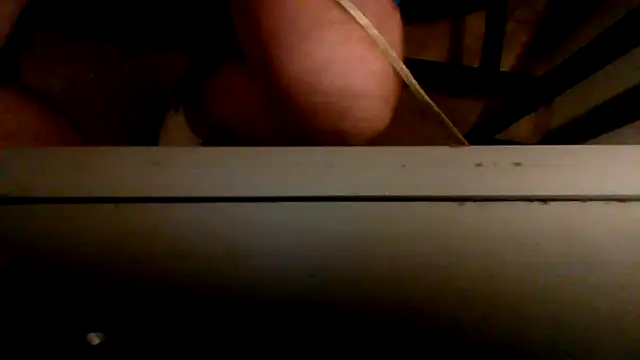 Mikey40wv live sex cam