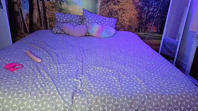 Dreamy_candy69's cam snapshot