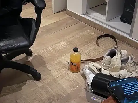 nicolaaaaas live sex cam