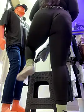 kim_monti live sex cam