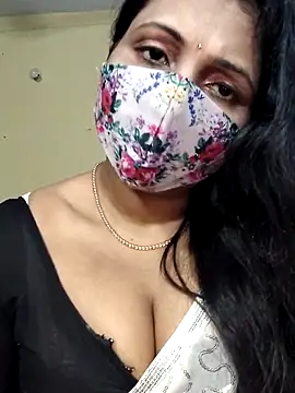 Hotty_Kavita live sex cam