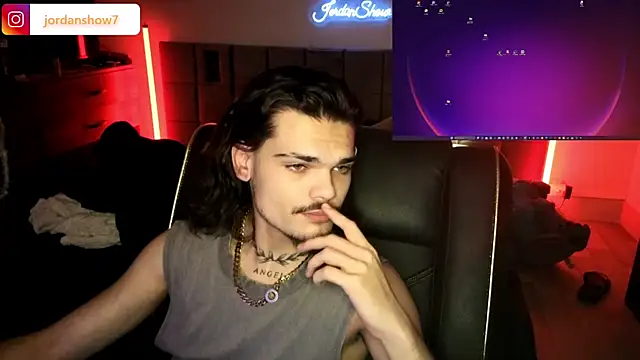 JordanShow live sex cam
