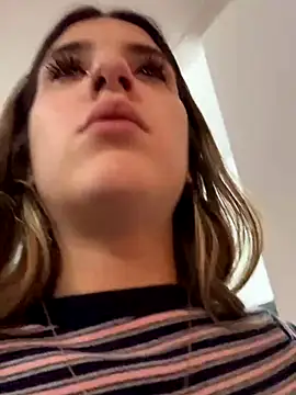 Lolykush's cam snapshot