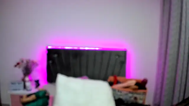 charlloteevans_X's cam snapshot