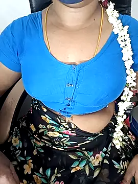 Tamil-hotwife's cam snapshot