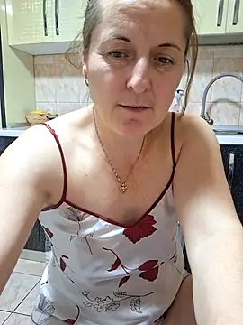 Sweet-milf- live sex cam