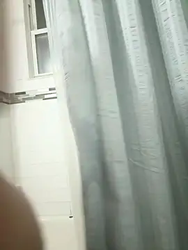 ivse0204's cam snapshot