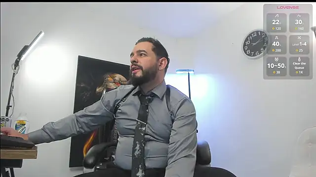 Ethan_Castellano live sex cam