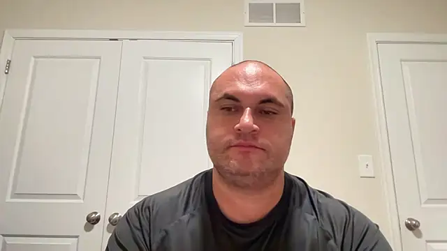 SluggishChase99 live sex cam