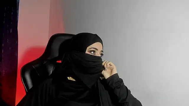 Azahara_ahmad's cam snapshot