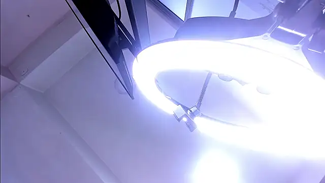 AaronFonseca_ live sex cam