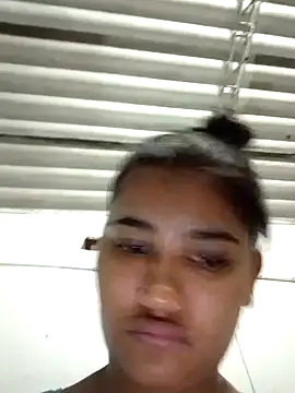 lindalatina11's cam snapshot