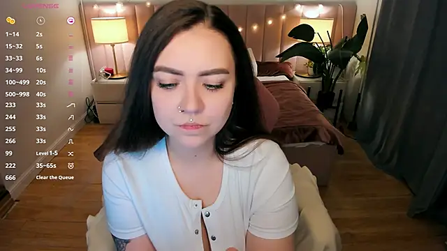 ashton_heidii's cam snapshot