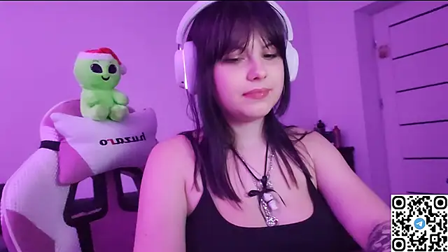 KristiBloom's cam snapshot