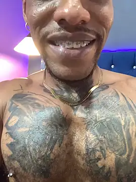 Salomon_koude live sex cam