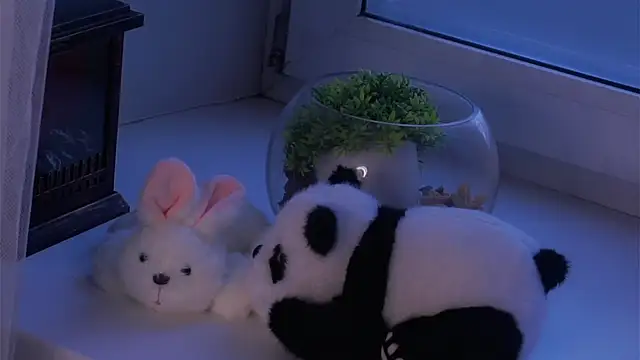 EdlinHargus's cam snapshot