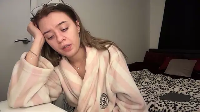 YasmineLace's cam snapshot