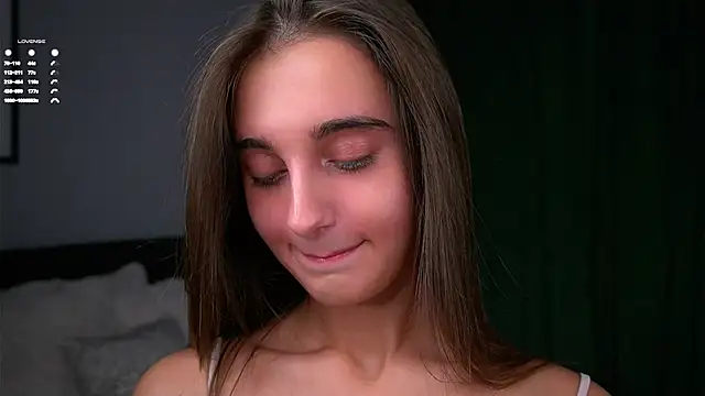 PiquingOgalala live sex cam