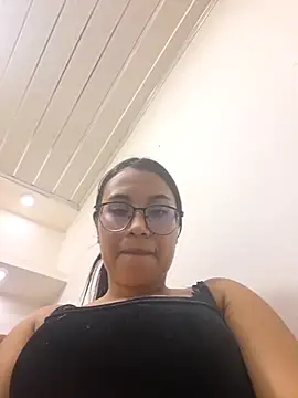 susan_mooree's cam snapshot