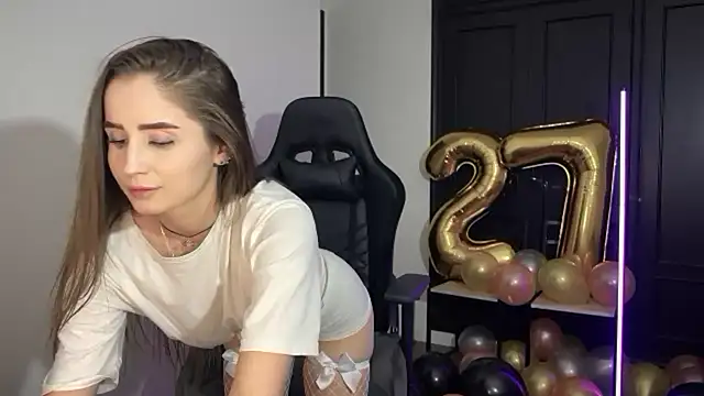 -KroshkaEnot-'s cam snapshot