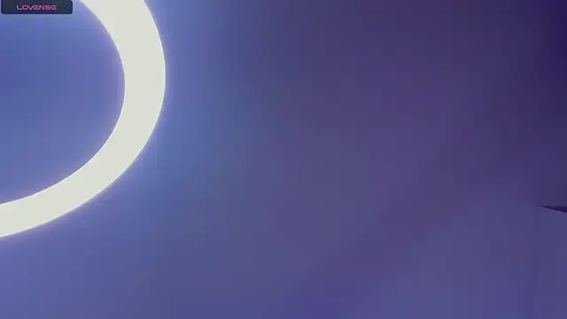 VedaSchulz's cam snapshot