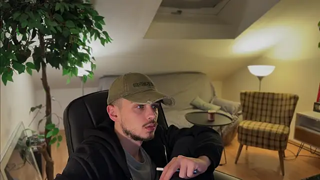 naked_psy's cam snapshot