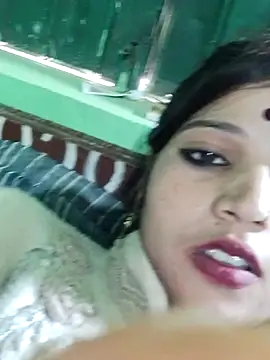 Muskan_Love-143's cam snapshot