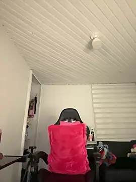 Anily_Lovely's cam snapshot