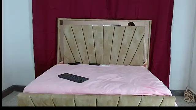 yair_and_sussana live sex cam