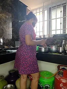 Tamil_Shalini_Lustyy live sex cam