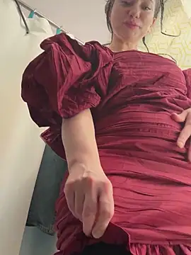 MooonReal live sex cam