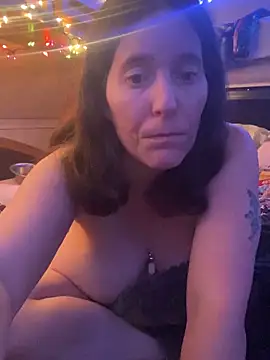 Novgirl110883 live sex cam