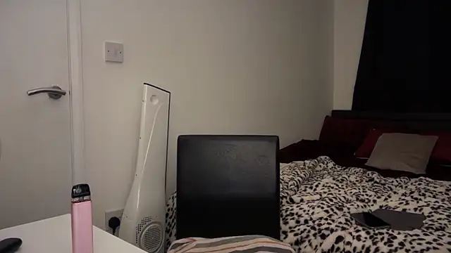 YasmineLace's cam snapshot