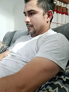 Bradd_32 live sex cam