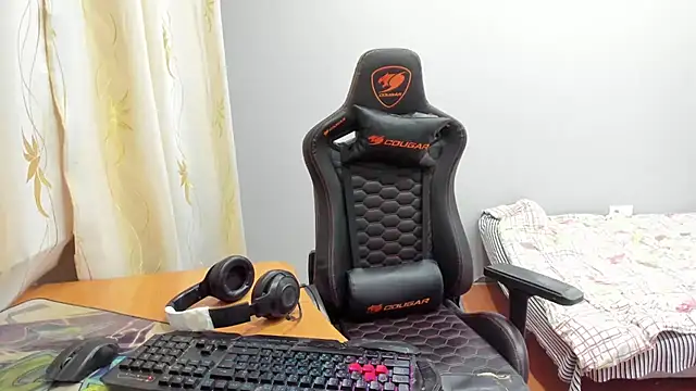 iliaskrislove's cam snapshot