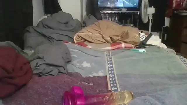 BackRoom18's cam snapshot