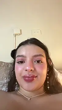 AriaHeavenss live sex cam