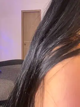 AuroraFiore's cam snapshot