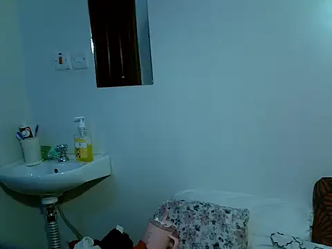 Ebony_ivy's cam snapshot