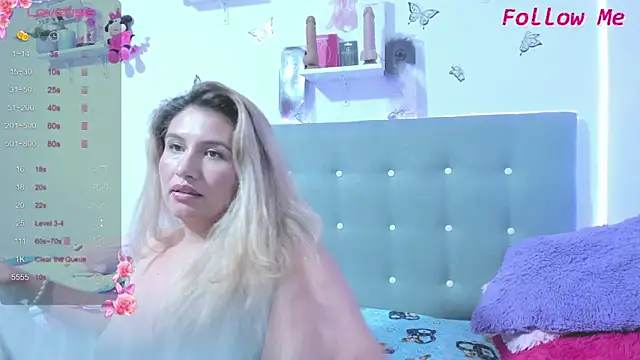 mailyn_baker's cam snapshot