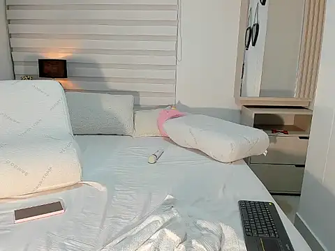 Valen-hottt's cam snapshot