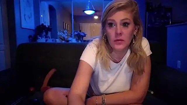 Lexi_Shocker's cam snapshot