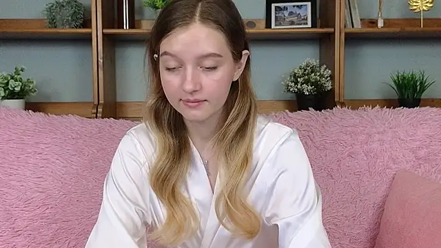 Ksuhesa's cam snapshot