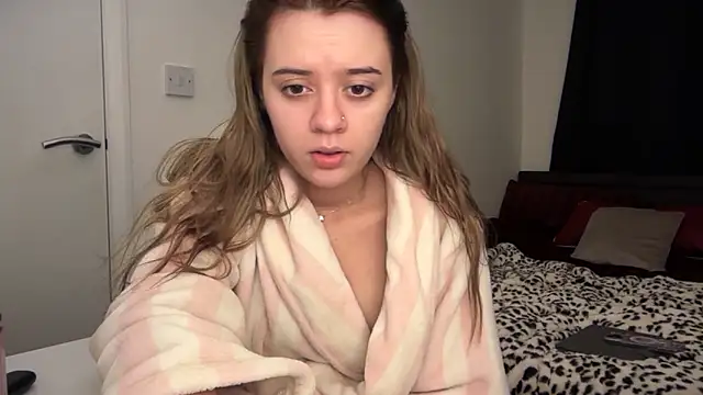 YasmineLace's cam snapshot