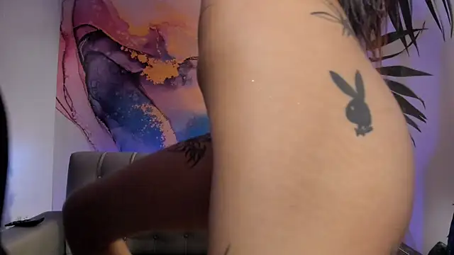 pinksmile_1's cam snapshot