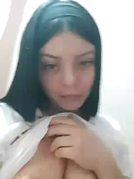 LunaJacobs's cam snapshot