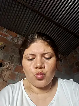 lady_and_charly's cam snapshot